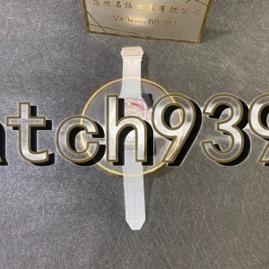 訂制 Big Bang Unico Sapphire Rainbow Baguettes Limited 50