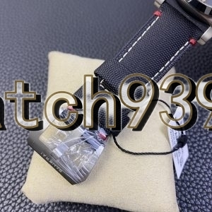 VS  PAM 1025